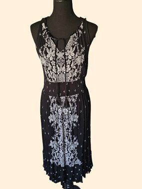 Bila Black Floral Boho Dress Size M Tassel Tie Midi Folk WhimsiGoth